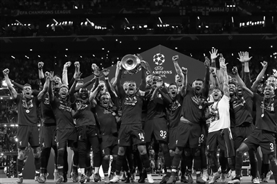 6中6，砍14分7板！徐昕完胜广东队内线 杜锋后悔送他走吗？