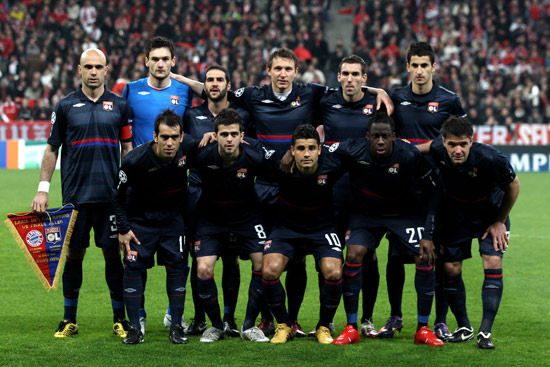 德国人被“搞懵”了！樊振东一己之力，让一座欧洲小城“沦陷”！（樊振东一人点燃全城！欧洲小城沸腾，德国观众都看懵了！）