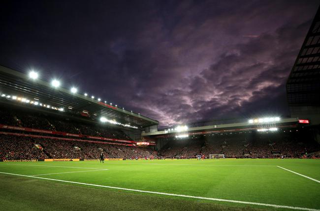 除了炮轰WTT压榨球员，我们该理解更多，不辜负孙颖莎的长期坚守（与其只炮轰WTT压榨球员，不如多些理解，别辜负孙颖莎的长期坚守）