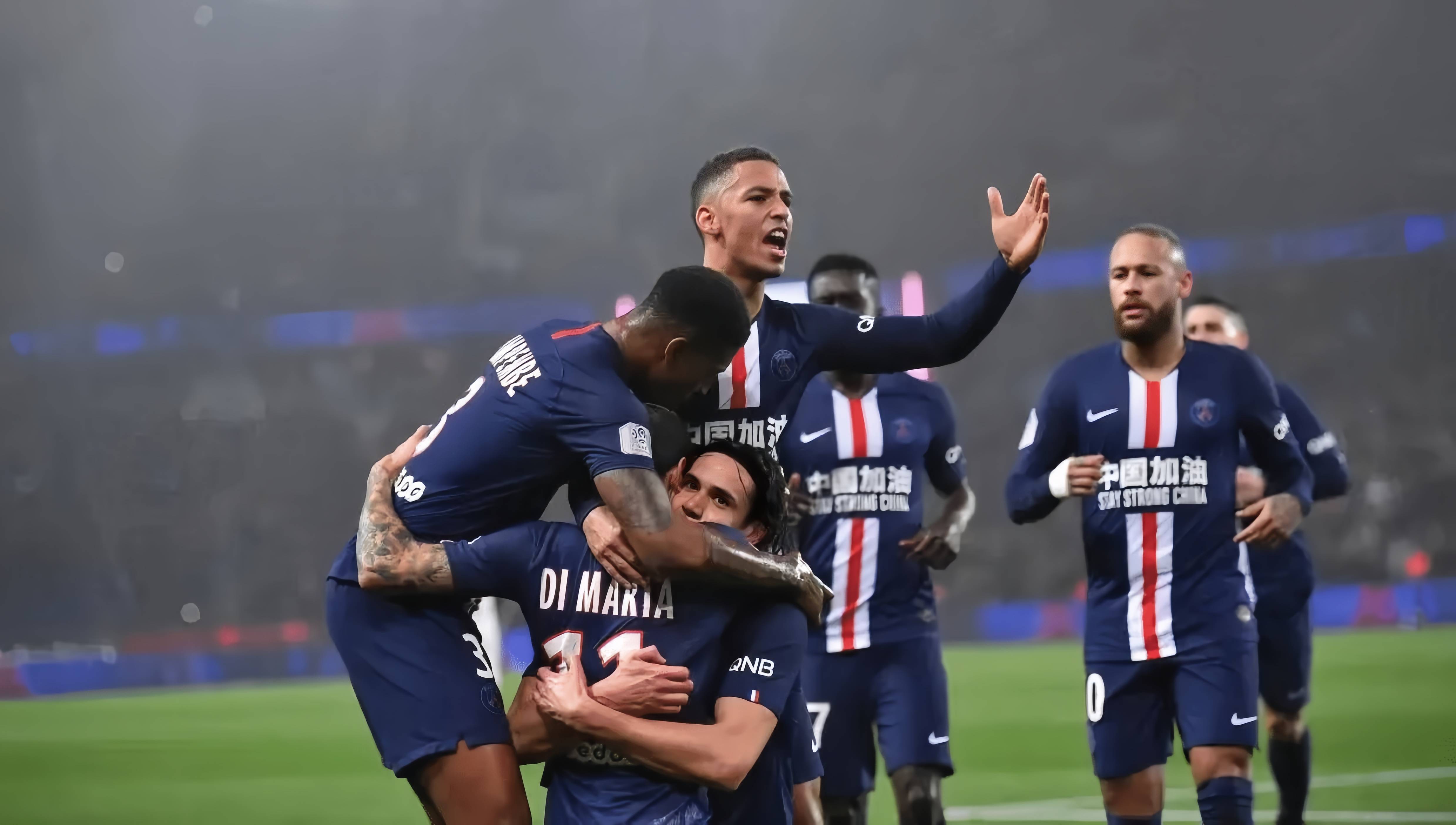 罗马诺：皇马目前尚未与齐达内就回归执教进行任何谈判（罗马诺：皇马尚未就齐达内回归执教展开谈判）