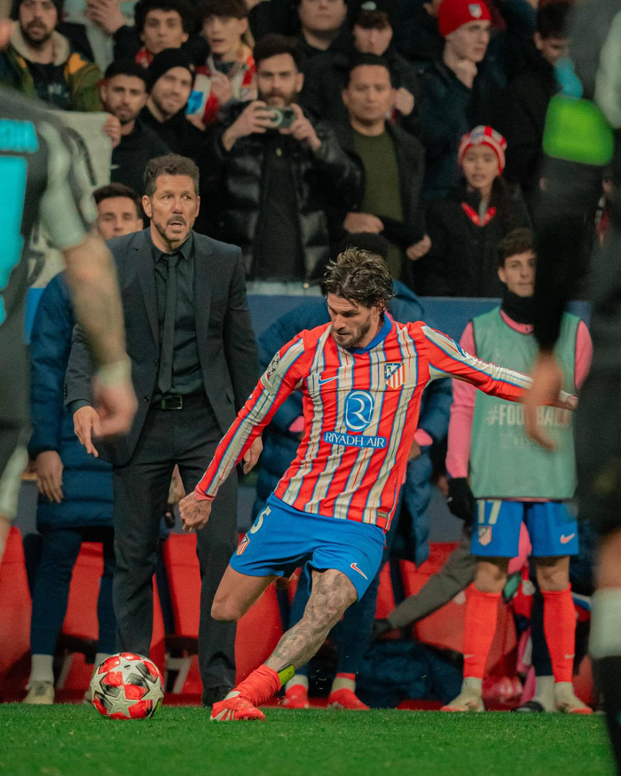 埃梅里神了：大黑马疯狂6连胜，超越切尔西，升到第3